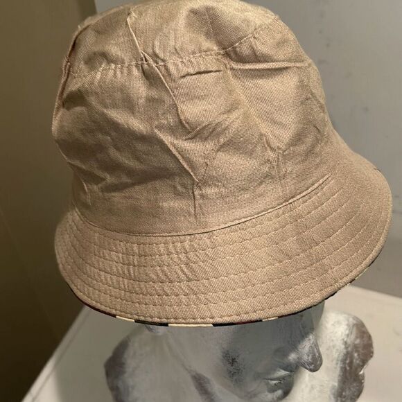 CAMO Bucket Hat NWOT - Picture 3 of 4